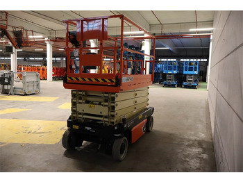 Škarasta podizna platforma JLG 3246ES: slika Škarasta podizna platforma JLG 3246ES