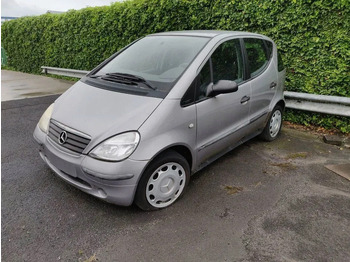 Automobil MERCEDES-BENZ