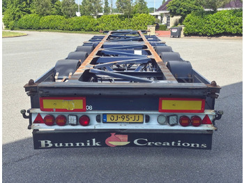 Transporter kontejnera/ Poluprikolica s izmjenjivim sanducima Burg BPO 13-27 Ccxlx 40" Galvanised Super Chassis SAF Axles Disc Brakes 2x Lift Axles 3 Pieces IN Stock Super Condition: slika Transporter kontejnera/ Poluprikolica s izmjenjivim sanducima Burg BPO 13-27 Ccxlx 40" Galvanised Super Chassis SAF Axles Disc Brakes 2x Lift Axles 3 Pieces IN Stock Super Condition