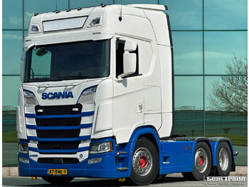 Tegljač SCANIA S 520