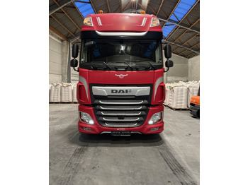 Tegljač DAF XF 480