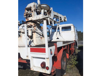 Kamion s otvorenim sandukom