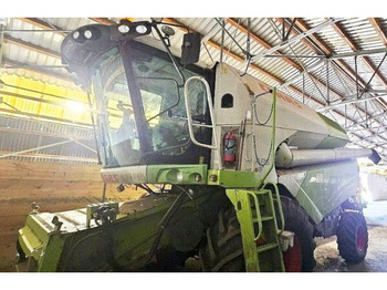 Kombajn za žetvu CLAAS Tucano 450