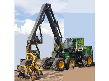 Kombajn za šumarstvo JOHN DEERE