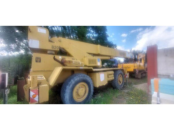 Autodizalica za sve terene Locatelli Gril 820: slika Autodizalica za sve terene Locatelli Gril 820