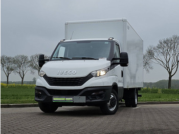 Dostavno vozilo sa zatvorenim sandukom IVECO Daily 35c16