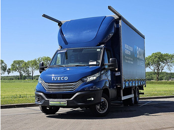 Dostavno vozilo s ceradom IVECO Daily
