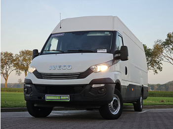 Furgon IVECO Daily