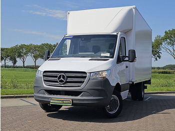 Dostavno vozilo sa zatvorenim sandukom MERCEDES-BENZ Sprinter 516