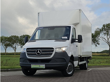 Dostavno vozilo sa zatvorenim sandukom MERCEDES-BENZ Sprinter 516