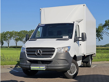 Dostavno vozilo sa zatvorenim sandukom MERCEDES-BENZ Sprinter 516