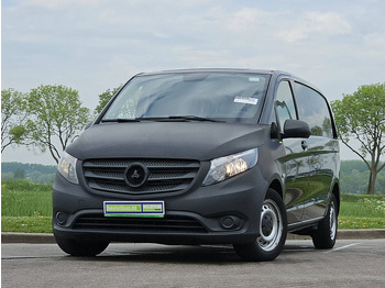 Mali kombi MERCEDES-BENZ Vito 111