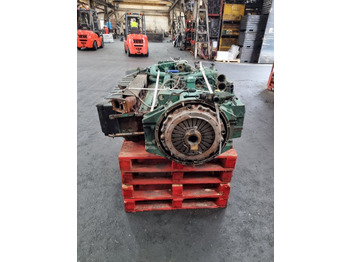 Motor Volvo  DH12D Engine: slika Motor Volvo  DH12D Engine