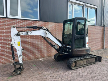 Mini bager BOBCAT E26