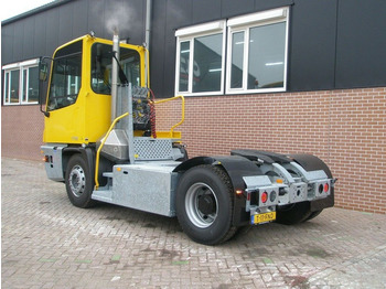 Novi Terminalni traktor Terberg YT 193 YT193: slika Novi Terminalni traktor Terberg YT 193 YT193