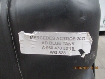 Spremnik goriva za Kamion Mercedes-Benz A 960 470 52 15 AD BLUE TANK BENZ 1843 MP 4: slika Spremnik goriva za Kamion Mercedes-Benz A 960 470 52 15 AD BLUE TANK BENZ 1843 MP 4
