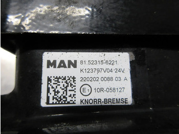Rezervni dijelovi za Kamion MAN 81.52315-6221 ABS EBS VOOR VENTIEL MAN TGX 18.470 EURO 6 MODEL 2022: slika Rezervni dijelovi za Kamion MAN 81.52315-6221 ABS EBS VOOR VENTIEL MAN TGX 18.470 EURO 6 MODEL 2022