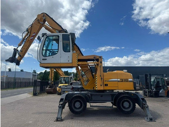 Stroj za rukovanje otpadom LIEBHERR A 316