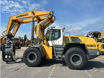 Utovarivač na kotačima LIEBHERR L 580