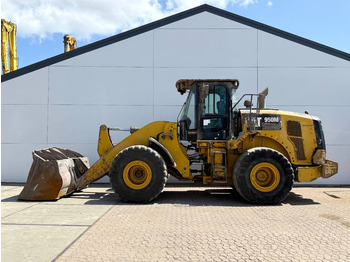 Utovarivač na kotačima CATERPILLAR 950M