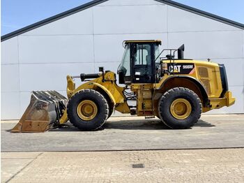 Utovarivač na kotačima CATERPILLAR 966M