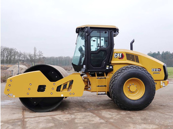 Valjak CATERPILLAR CS12GC