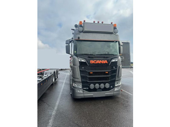Transporter kontejnera/ Kamion s izmjenjivim sanducima SCANIA S
