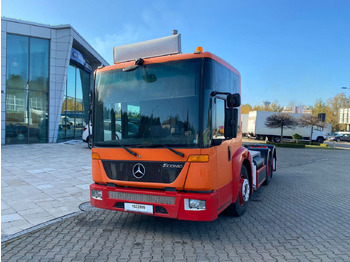 Kamion-šasija MERCEDES-BENZ Econic 2628