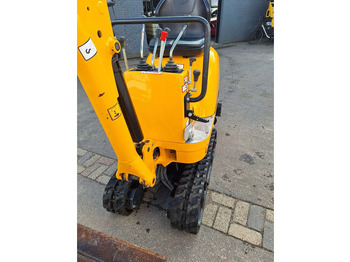 Mini bager JCB 8008 CTS: slika Mini bager JCB 8008 CTS
