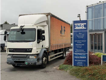 Kamion s ceradom DAF LF 55 250