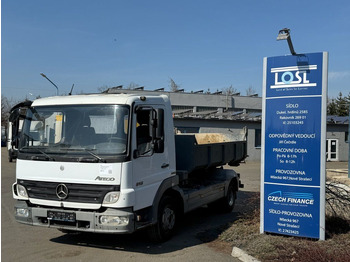 Kamion s kukastom dizalicom MERCEDES-BENZ Atego 916