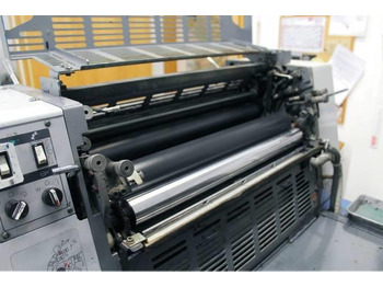 Offset stroj Two colors Ryobi 512 H: slika Offset stroj Two colors Ryobi 512 H