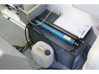 Offset stroj Two colors Ryobi 512 H: slika Offset stroj Two colors Ryobi 512 H