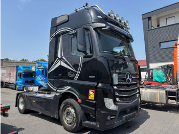 Tegljač MERCEDES-BENZ Actros