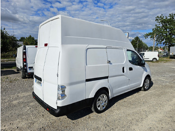 Mali kombi, Električno dostavno vozilo NISSAN E-NV200  ELEKTRYCZNY 40 KV 250 km  KLIMA KAMERA [ Copy ]: slika Mali kombi, Električno dostavno vozilo NISSAN E-NV200  ELEKTRYCZNY 40 KV 250 km  KLIMA KAMERA [ Copy ]