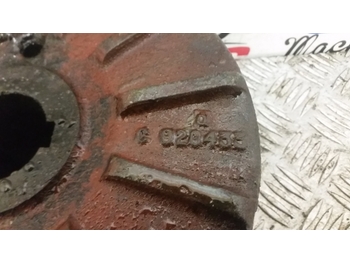 Kočioni bubanj za Traktor David Brown 1200, 1390, 1394,1290, 1294, 990, 995 Brake Drum K917989, 920433: slika Kočioni bubanj za Traktor David Brown 1200, 1390, 1394,1290, 1294, 990, 995 Brake Drum K917989, 920433