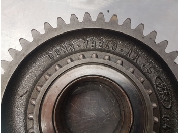 Kardansko vratilo za Traktor Ford 30, Tw Series, Tw15 Transmission Gear 3rd 43t E6nn7n315ca, D8nn7b340aa: slika Kardansko vratilo za Traktor Ford 30, Tw Series, Tw15 Transmission Gear 3rd 43t E6nn7n315ca, D8nn7b340aa