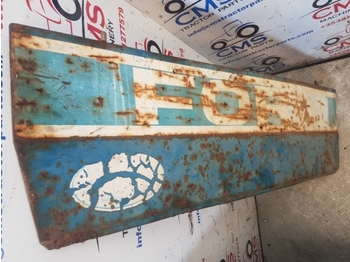 Hauba za Traktor Ford 7600 Lhs Bonnet Hood Panel C7nn16625e, E9nn16a724aa, D5nn16a724b: slika Hauba za Traktor Ford 7600 Lhs Bonnet Hood Panel C7nn16625e, E9nn16a724aa, D5nn16a724b
