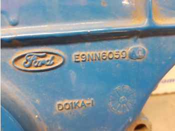 Motor i dijelovi Ford New Holland  8240, 7740, 6640 40 Series Timming Cover E9nn6059ad , 87800905: slika Motor i dijelovi Ford New Holland  8240, 7740, 6640 40 Series Timming Cover E9nn6059ad , 87800905