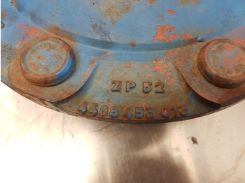 Glavina kotača za Traktor Ford Tw 20 Front Axle Hub Bolt Plate Ford 4468453013, Zp1927708, 4468453013: slika Glavina kotača za Traktor Ford Tw 20 Front Axle Hub Bolt Plate Ford 4468453013, Zp1927708, 4468453013