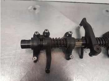 Motor i dijelovi Hyundai Robex R140lc-9a, R160lc-9a, Rocker Shaft Assy Zuac-00338, Zuac-00339: slika Motor i dijelovi Hyundai Robex R140lc-9a, R160lc-9a, Rocker Shaft Assy Zuac-00338, Zuac-00339