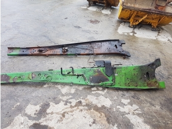 Kabina i unutrašnjost JOHN DEERE