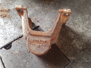 Prednja osovina MASSEY FERGUSON
