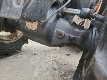Osovina i dijelovi New Holland T4, Case Quantum 90v, T4.90 V Carraro Front Axle 20.09v, 47917152: slika Osovina i dijelovi New Holland T4, Case Quantum 90v, T4.90 V Carraro Front Axle 20.09v, 47917152