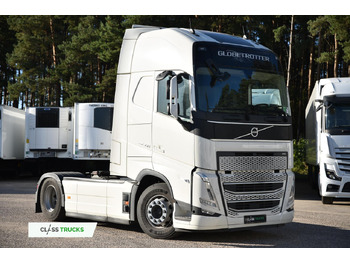 Zakup Volvo FH 500 Globetrotter XL Side Skirts Volvo FH 500 Globetrotter XL Side Skirts: slika Zakup Volvo FH 500 Globetrotter XL Side Skirts Volvo FH 500 Globetrotter XL Side Skirts