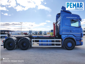 Kamion s kukastom dizalicom SCANIA R 560 6X4 MULTILIFT: slika Kamion s kukastom dizalicom SCANIA R 560 6X4 MULTILIFT