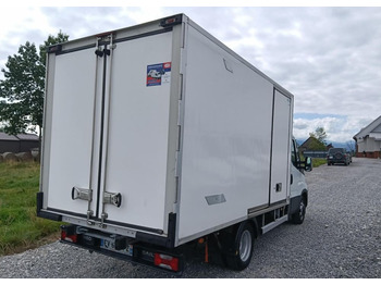 Dostavno vozilo hladnjača Iveco 35C14, 35C13, 35C12: slika Dostavno vozilo hladnjača Iveco 35C14, 35C13, 35C12