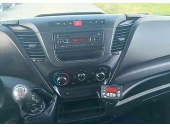 Dostavno vozilo hladnjača Iveco 35S16, 35S15, 35S14, 35S13, 35C13, 35C14: slika Dostavno vozilo hladnjača Iveco 35S16, 35S15, 35S14, 35S13, 35C13, 35C14