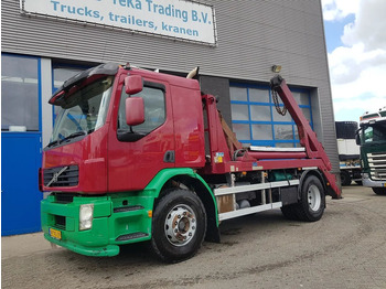 Utovarivač s proklizavajućim upravljanjem VOLVO FE 240