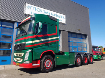 Transporter kontejnera/ Kamion s izmjenjivim sanducima VOLVO FH 500